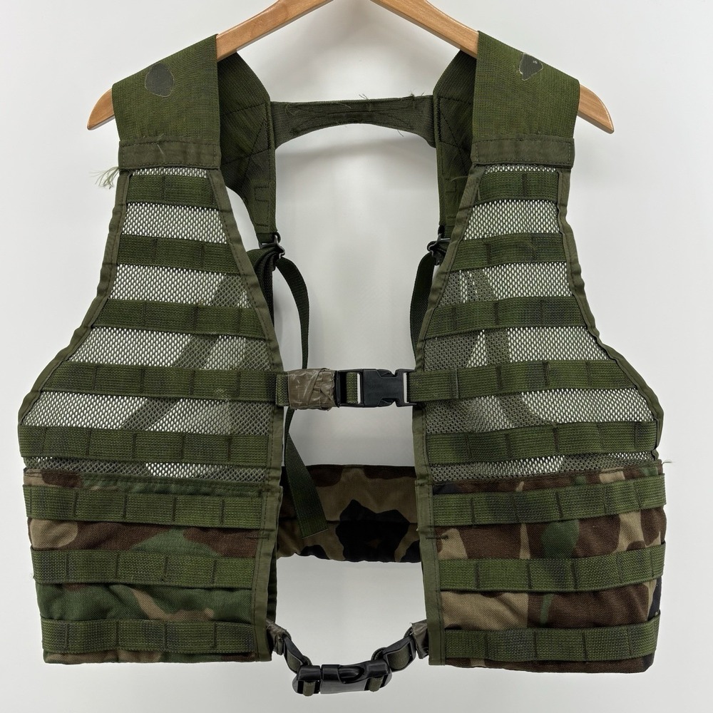 US Army Molle II Fighting Load Carrier Vest FLC LBV Tactical Woodland BDU M81